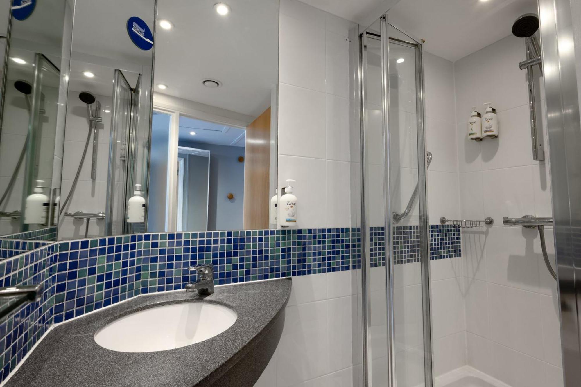 Holiday Inn Express Norwich By Ihg Drayton  Exterior foto